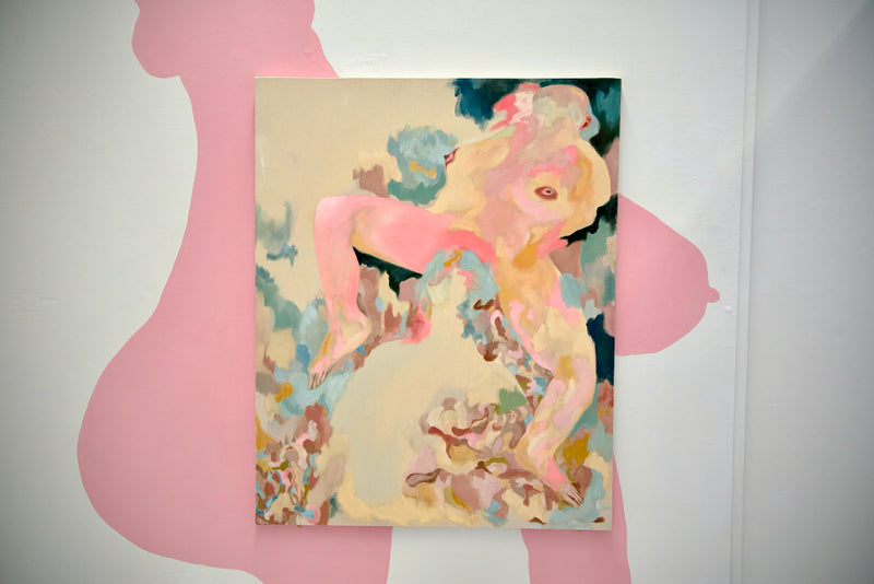 India Hanlon extra image 2